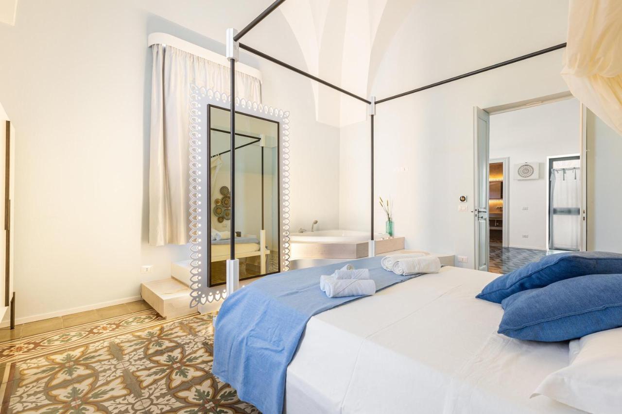B&B Palazzo Flora Collepasso Esterno foto