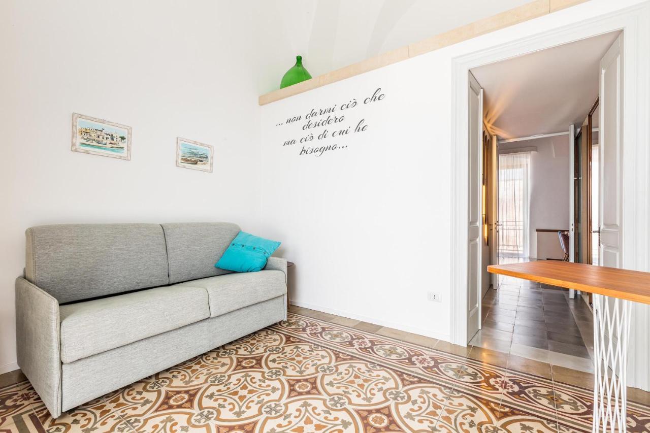 B&B Palazzo Flora Collepasso Esterno foto